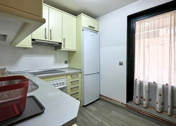 Catedral - Plaza Italia Ávila