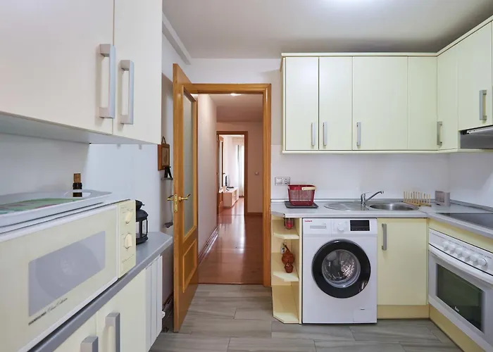 Catedral - Plaza Italia * Ávila